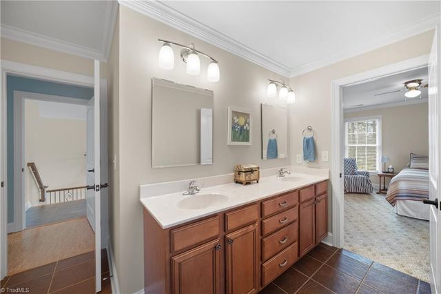 389 N Hiddenbrooke Drive, Advance, NC 27006