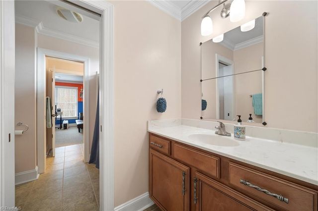 389 N Hiddenbrooke Drive, Advance, NC 27006