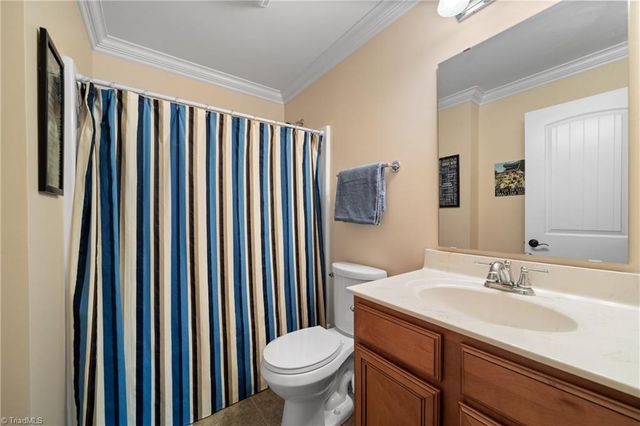 389 N Hiddenbrooke Drive, Advance, NC 27006