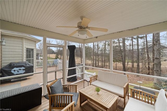 389 N Hiddenbrooke Drive, Advance, NC 27006