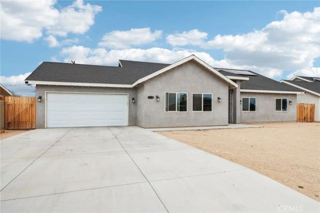 10121 Margery Avenue, California City, CA 93505