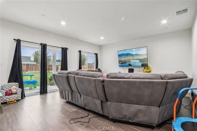 10121 Margery Avenue, California City, CA 93505