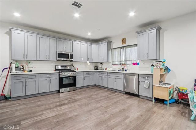 10121 Margery Avenue, California City, CA 93505