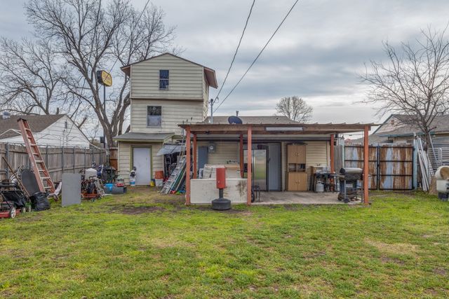 8814 Clifford Street, White Settlement, TX 76108