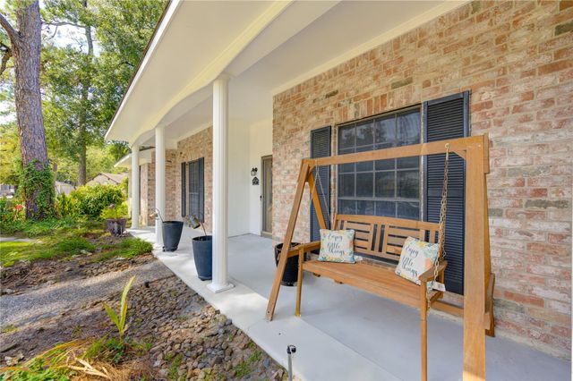 5930 Miller Valley Drive, Houston, TX 77066