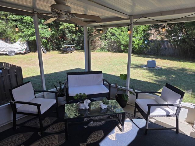 5234 Hawks Nest Drive, Milton, FL 32570