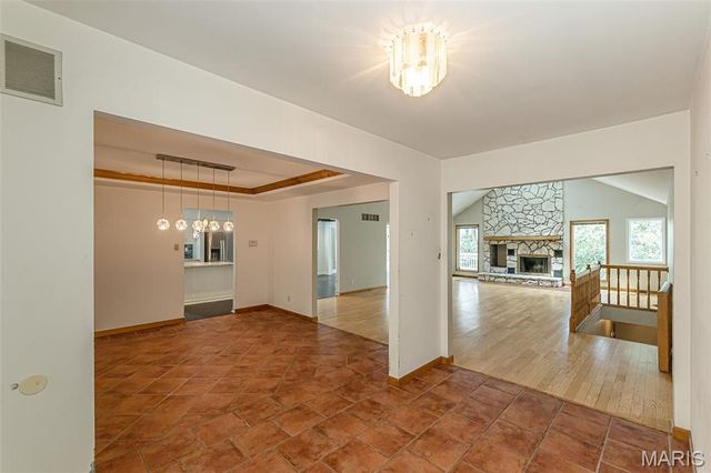1423 Wills Hollow Road, Wildwood, MO 63038