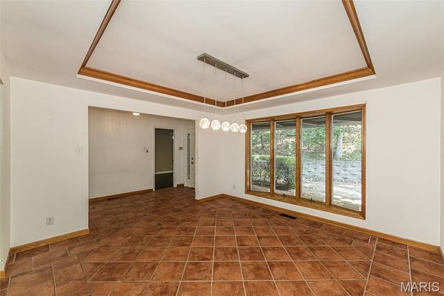 1423 Wills Hollow Road, Wildwood, MO 63038