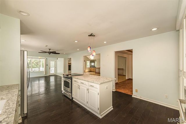 1423 Wills Hollow Road, Wildwood, MO 63038