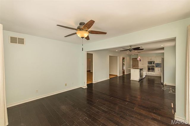 1423 Wills Hollow Road, Wildwood, MO 63038