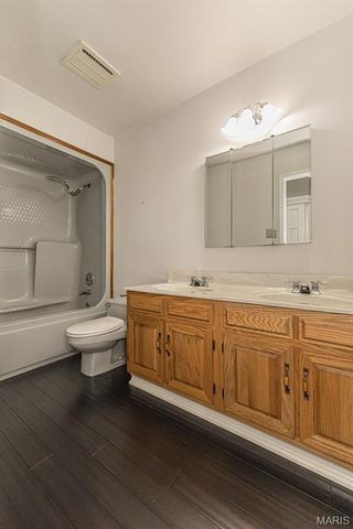 1423 Wills Hollow Road, Wildwood, MO 63038