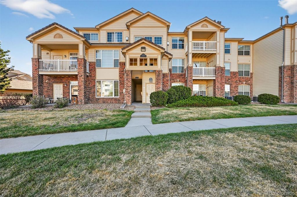 5733 N Gibralter Way 3-306, Aurora, CO 80019