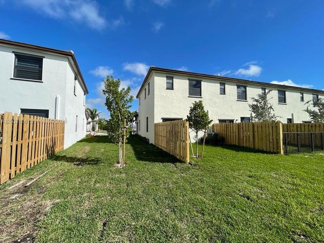 10144 SW 228th Ter, Miami, FL 33190