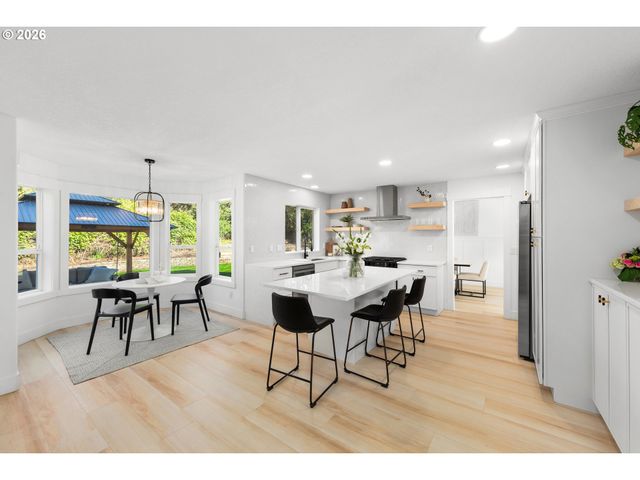 12035 Se EISERT Cir, Happy Valley, OR 97086