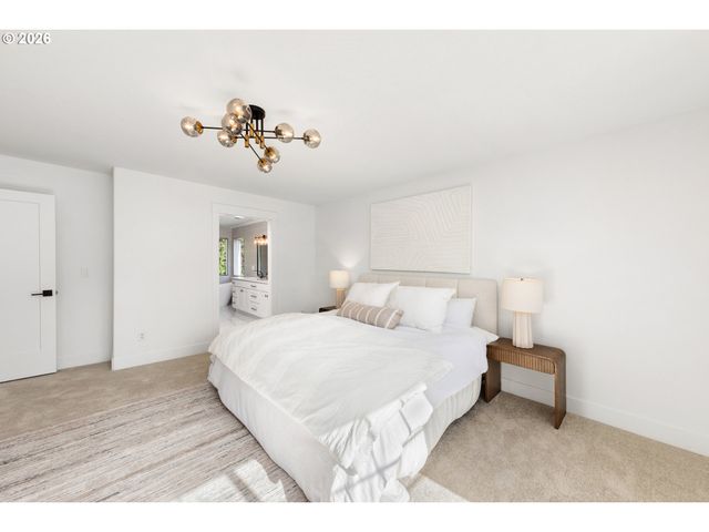 12035 Se EISERT Cir, Happy Valley, OR 97086