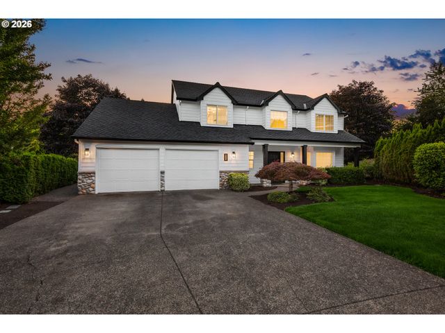 12035 Se EISERT Cir, Happy Valley, OR 97086
