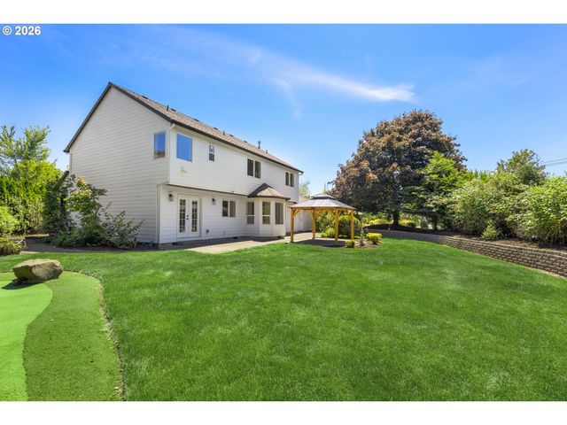 12035 Se EISERT Cir, Happy Valley, OR 97086