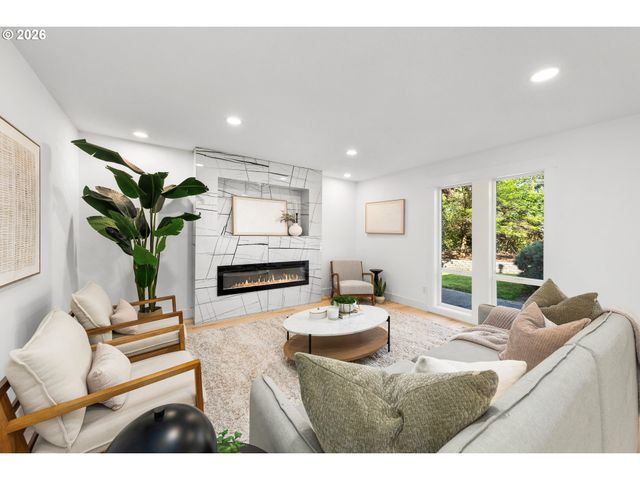 12035 Se EISERT Cir, Happy Valley, OR 97086