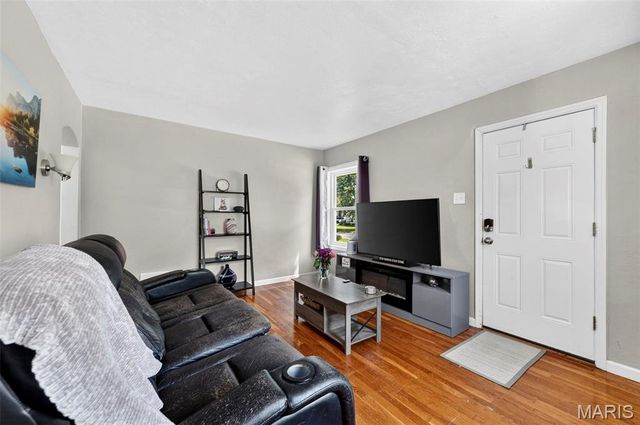 3591 Saint Christopher Lane, St Ann, MO 63074