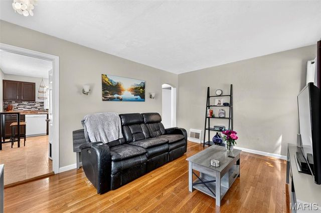 3591 Saint Christopher Lane, St Ann, MO 63074