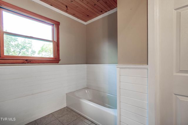 322 Waco Court, Kingsport, TN 37664