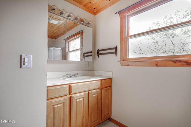 322 Waco Court, Kingsport, TN 37664