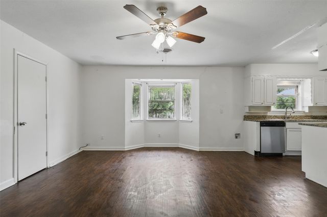 6716 Alma Street, Forest Hill, TX 76140