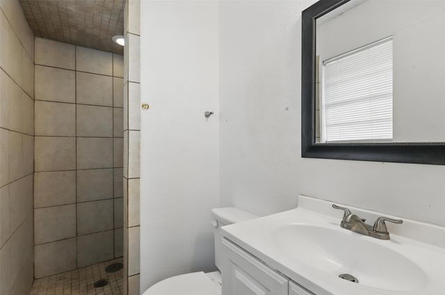 6716 Alma Street, Forest Hill, TX 76140