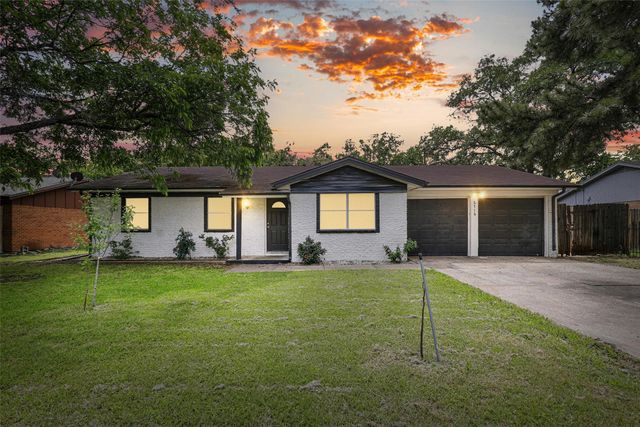 6716 Alma Street, Forest Hill, TX 76140