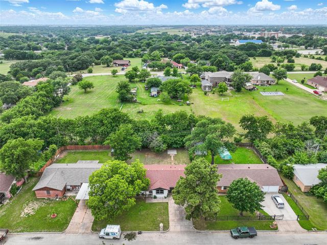 6716 Alma Street, Forest Hill, TX 76140