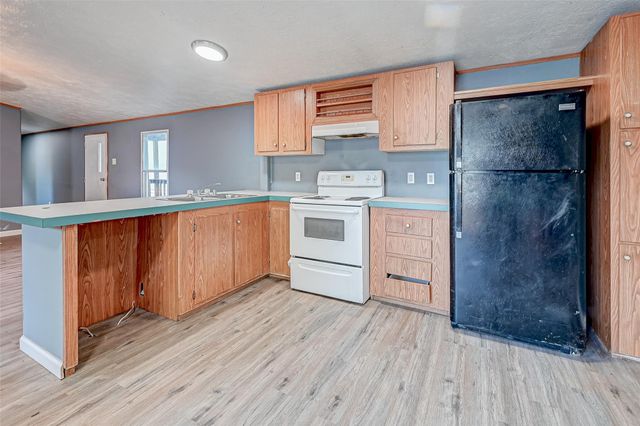 14134 Shadow Bay Drive, Willis, TX 77318