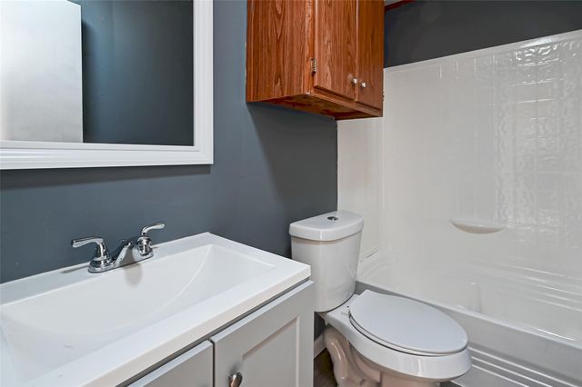 14134 Shadow Bay Drive, Willis, TX 77318