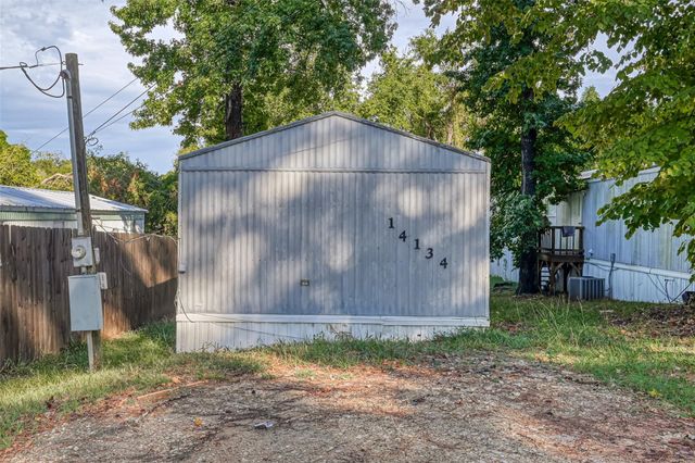 14134 Shadow Bay Drive, Willis, TX 77318