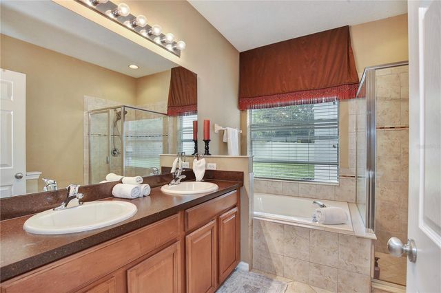 8869 ATWATER LOOP, Oviedo, FL 32765