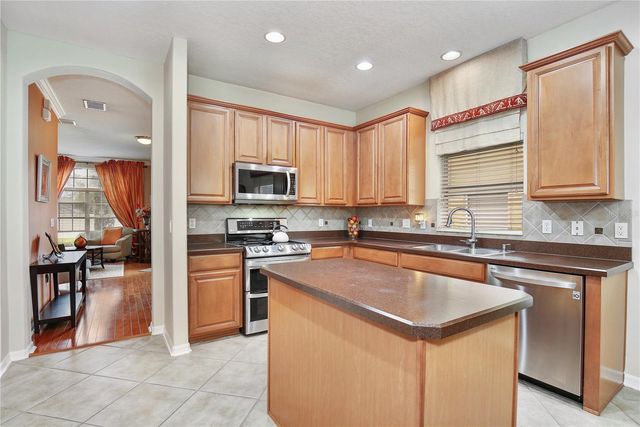 8869 ATWATER LOOP, Oviedo, FL 32765