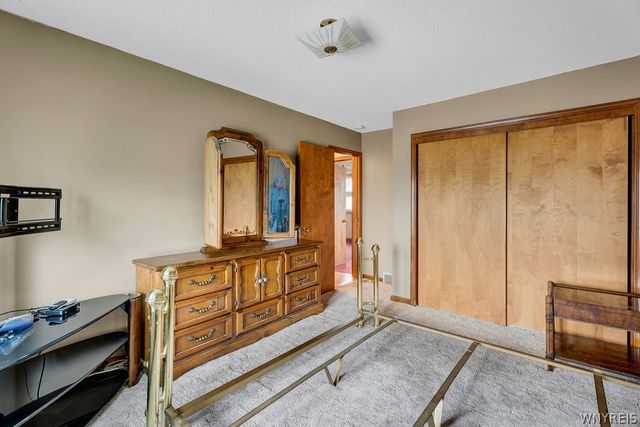 93 Harding Road, Amherst, NY 14221