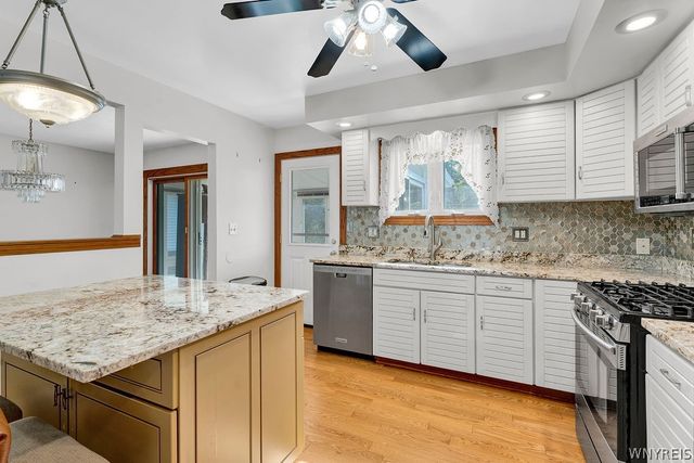 93 Harding Road, Amherst, NY 14221