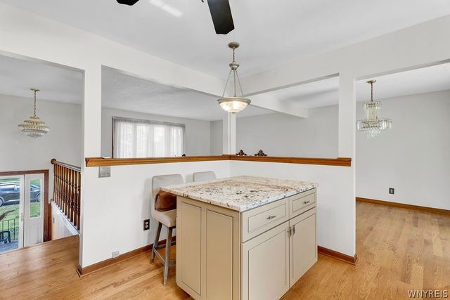 93 Harding Road, Amherst, NY 14221