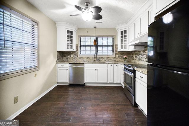 778 Villa Way, Jonesboro, GA 30238