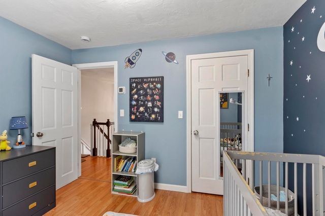 22 Ponnakin Hill Rd, Charlton, MA 01507