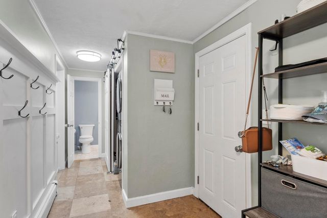 22 Ponnakin Hill Rd, Charlton, MA 01507