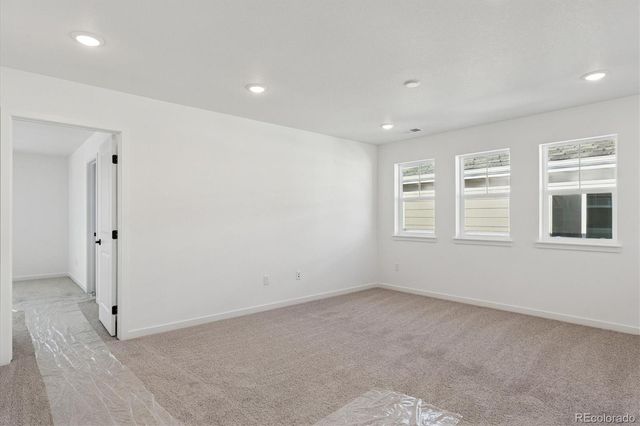 9148 Hayden Peak Street, Englewood, CO 80112