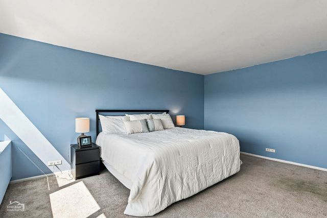 1700 E 56th Street 2209, Chicago, IL 60637