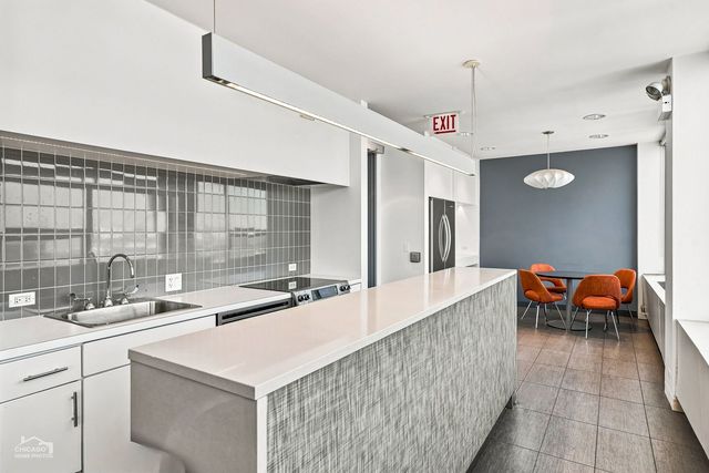 1700 E 56th Street 2209, Chicago, IL 60637