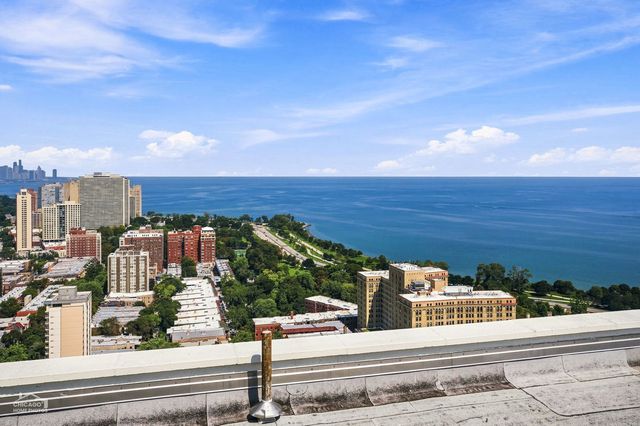 1700 E 56th Street 2209, Chicago, IL 60637
