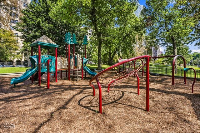 1700 E 56th Street 2209, Chicago, IL 60637