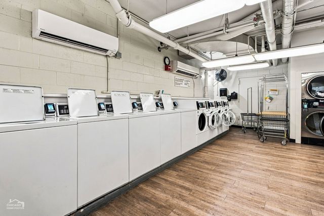 1700 E 56th Street 2209, Chicago, IL 60637