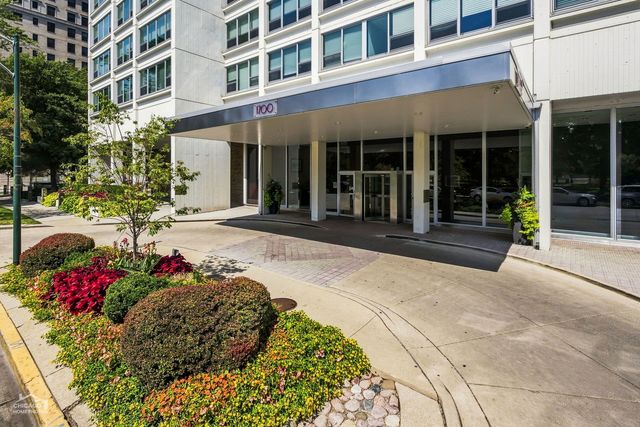 1700 E 56th Street 2209, Chicago, IL 60637