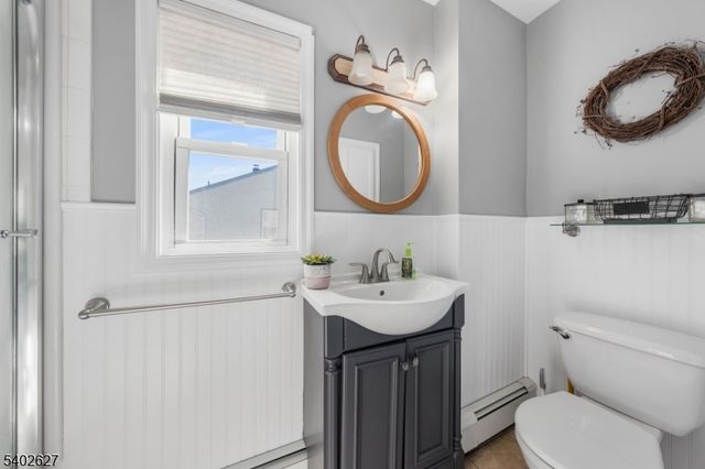 245 N 12Th St, Kenilworth Boro, NJ 07033