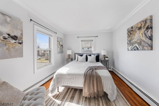 245 N 12Th St, Kenilworth Boro, NJ 07033